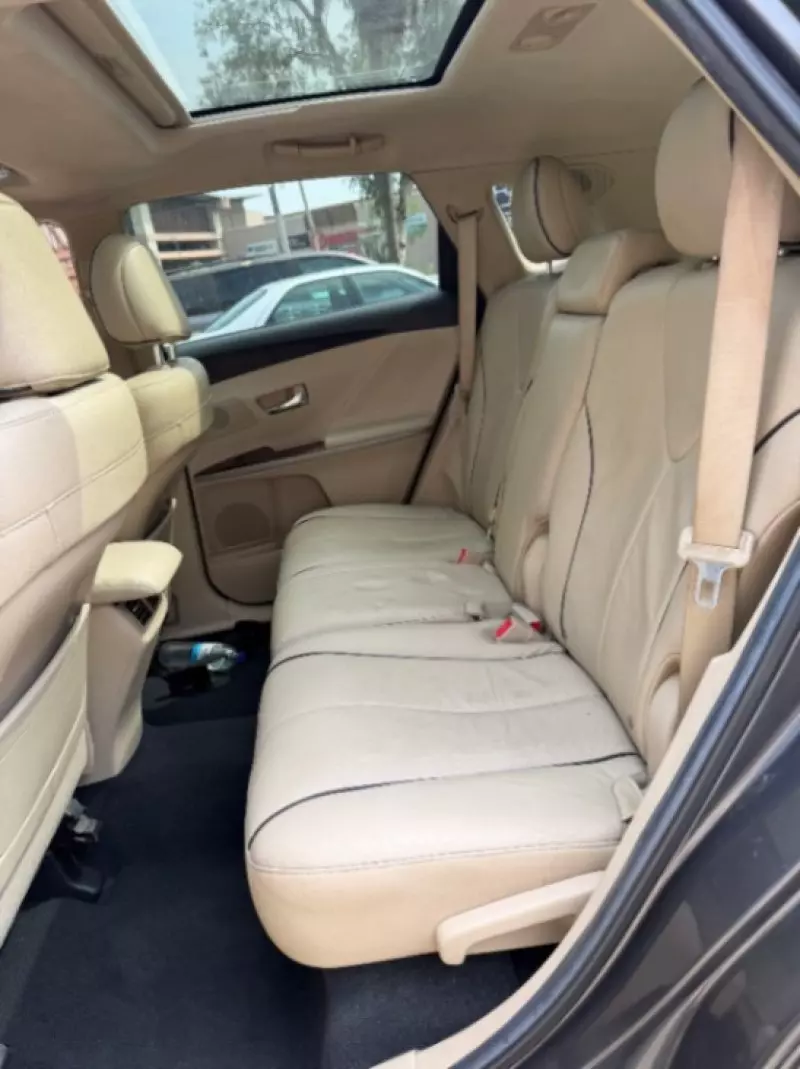 Toyota Venza - 2011
