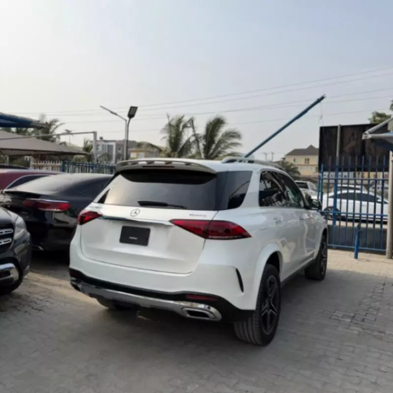 Mercedes-Benz GLE-Class   - 2020