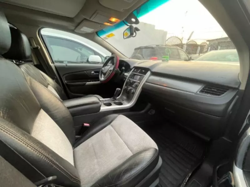 Ford Edge   - 2013