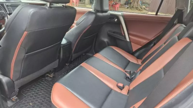 Toyota RAV 4   - 2014