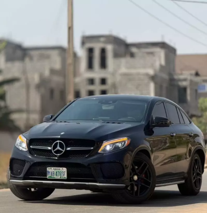 Mercedes-Benz GLE-Class   - 2016