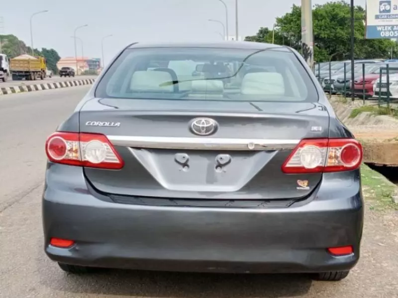 TOYOTA Corolla   - 2013