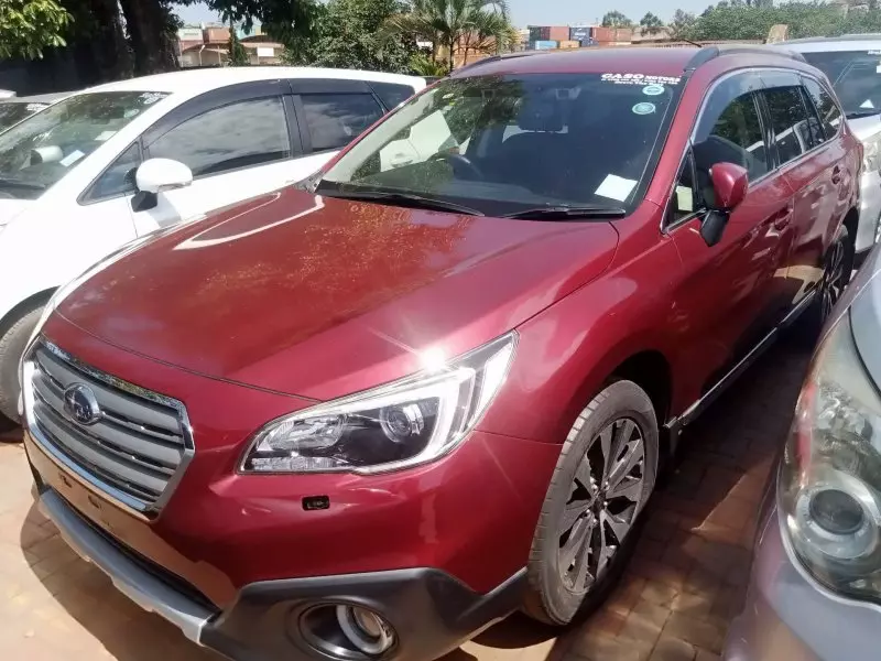 Subaru Outback   - 2017