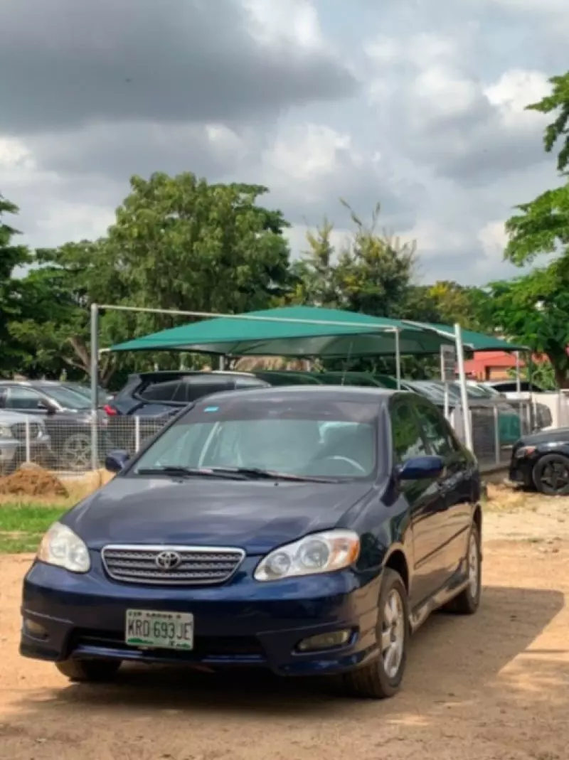 Toyota Corolla   - 2007