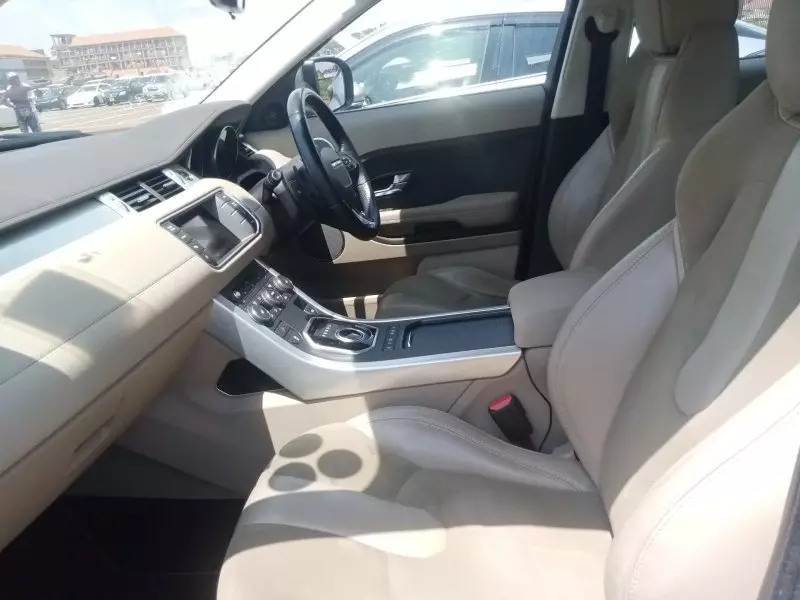 Land Rover Range Rover Evoque   - 2016
