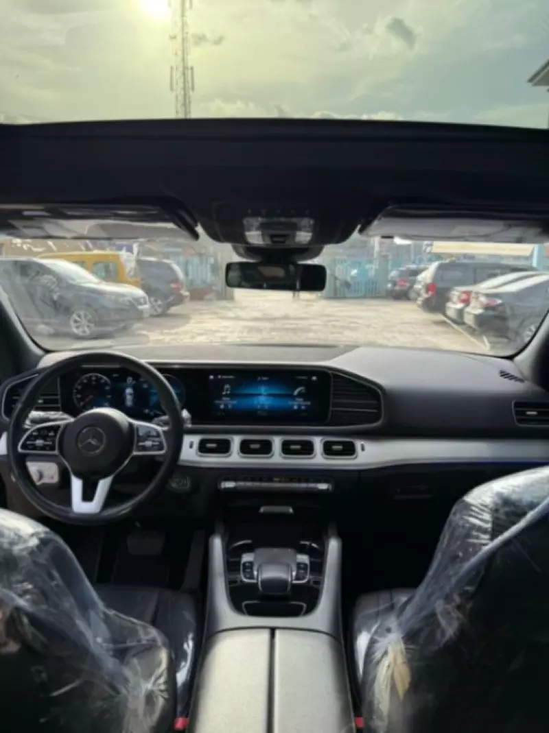Mercedes-Benz GLE-Class   - 2020