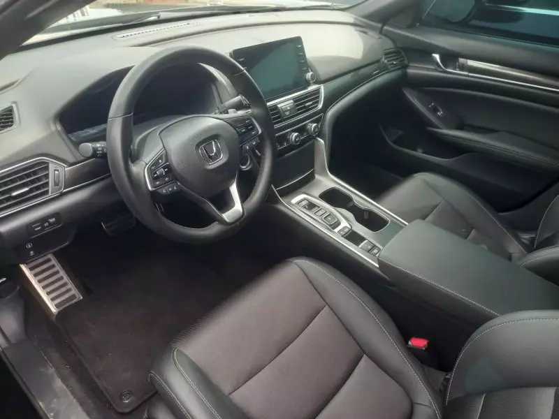 Honda Accord   - 2019