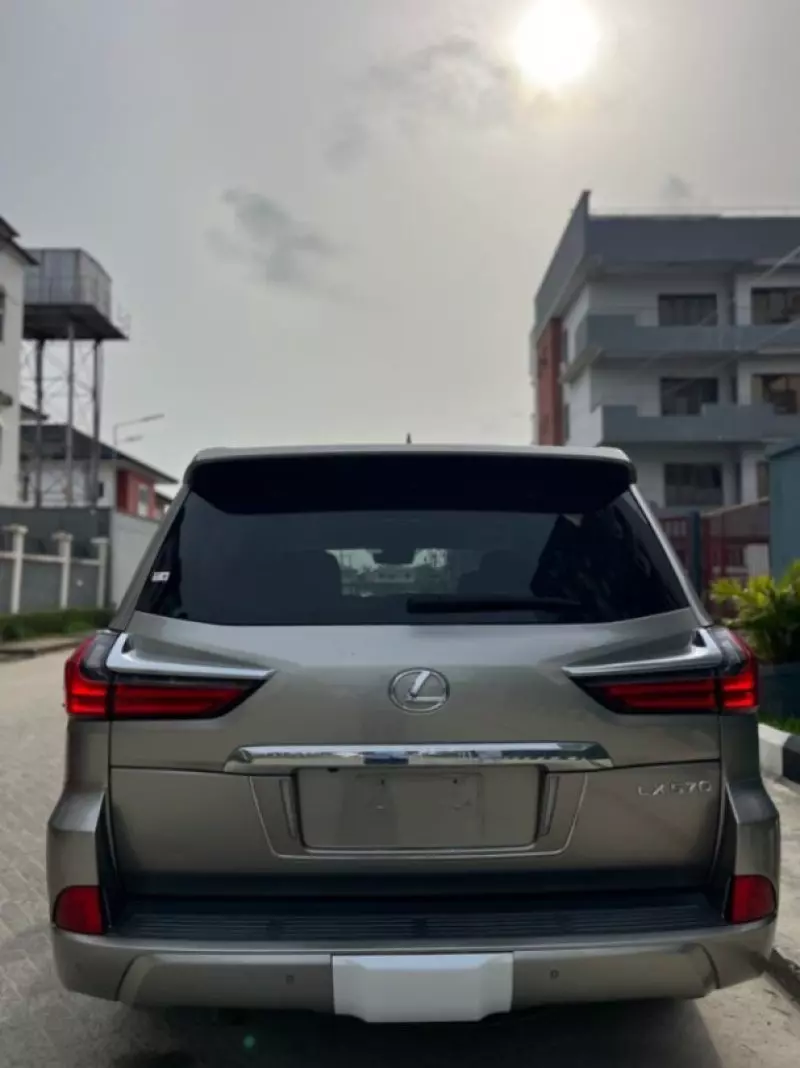 Lexus GX   - 2019