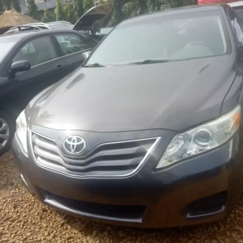 TOYOTA Camry   - 2011