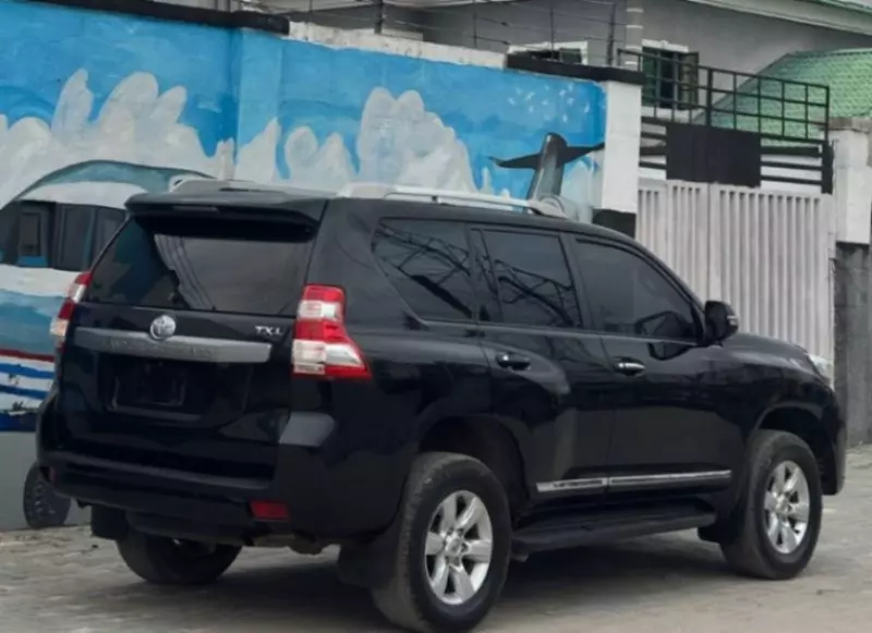 Toyota Prado   - 2015
