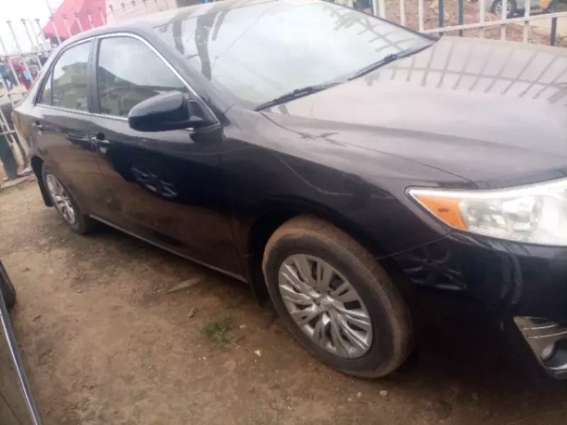 Toyota camry - 2014