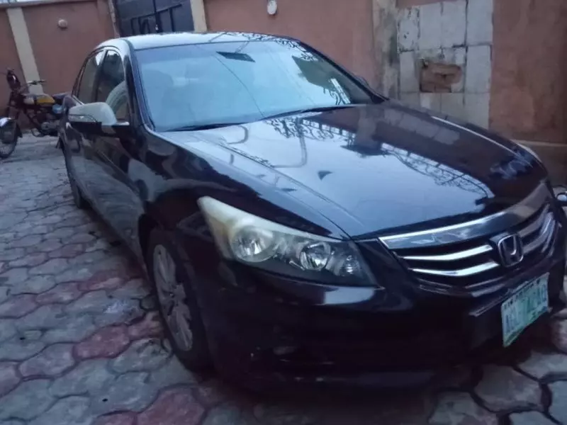 Honda Accord   - 2012