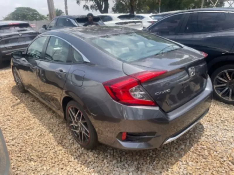 Honda Civic   - 2020