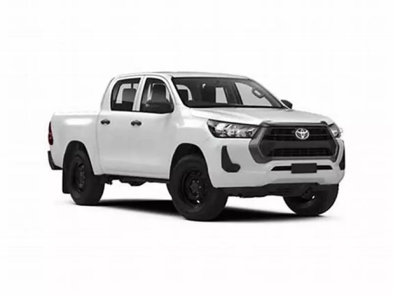 Toyota Hilux   - 2025