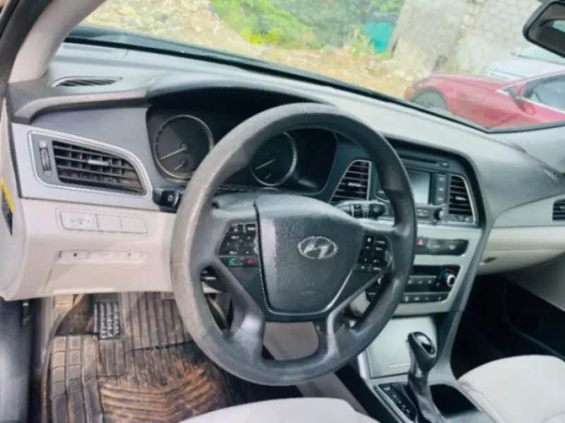 Hyundai Sonata   - 2015