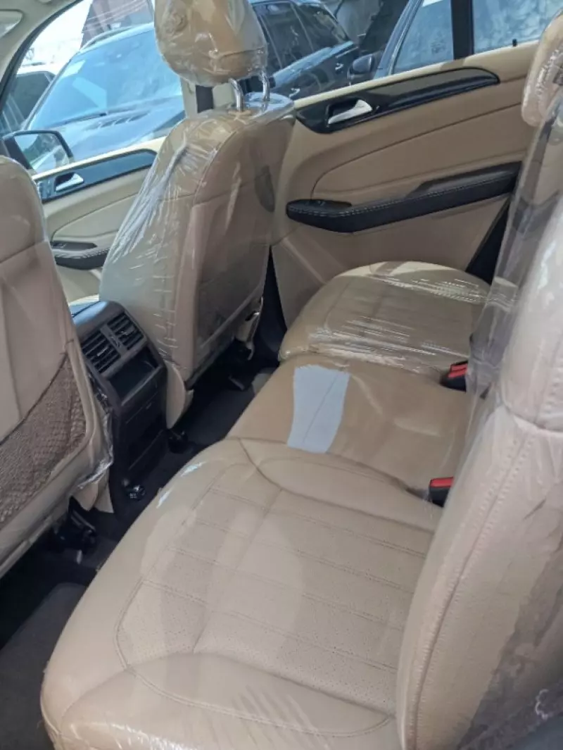 Mercedes-Benz GLE 350 - 2016