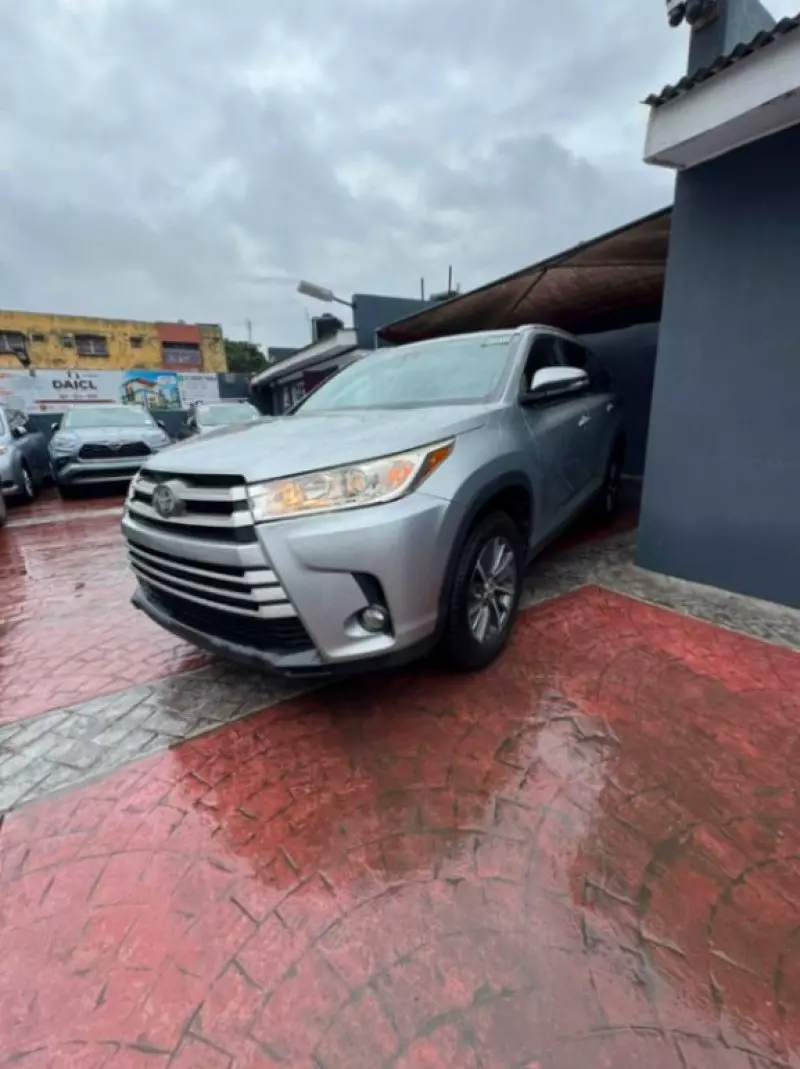 TOYOTA Highlander - 2019