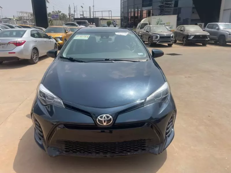 Toyota Corolla   - 2017