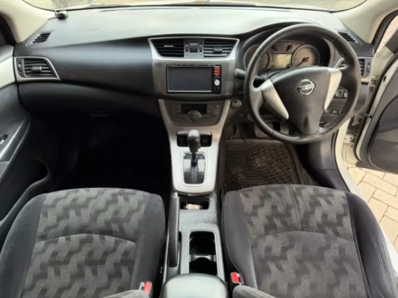 Nissan Sylphy   - 2016