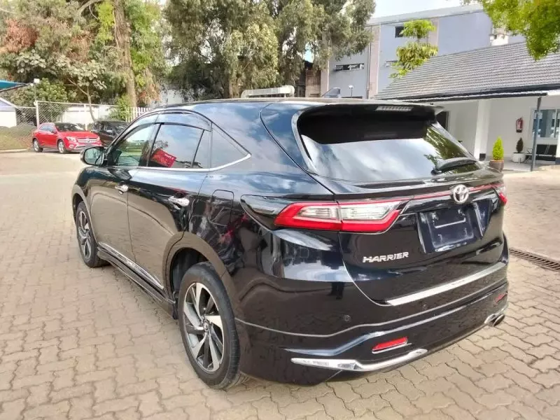 TOYOTA Harrier   - 2018