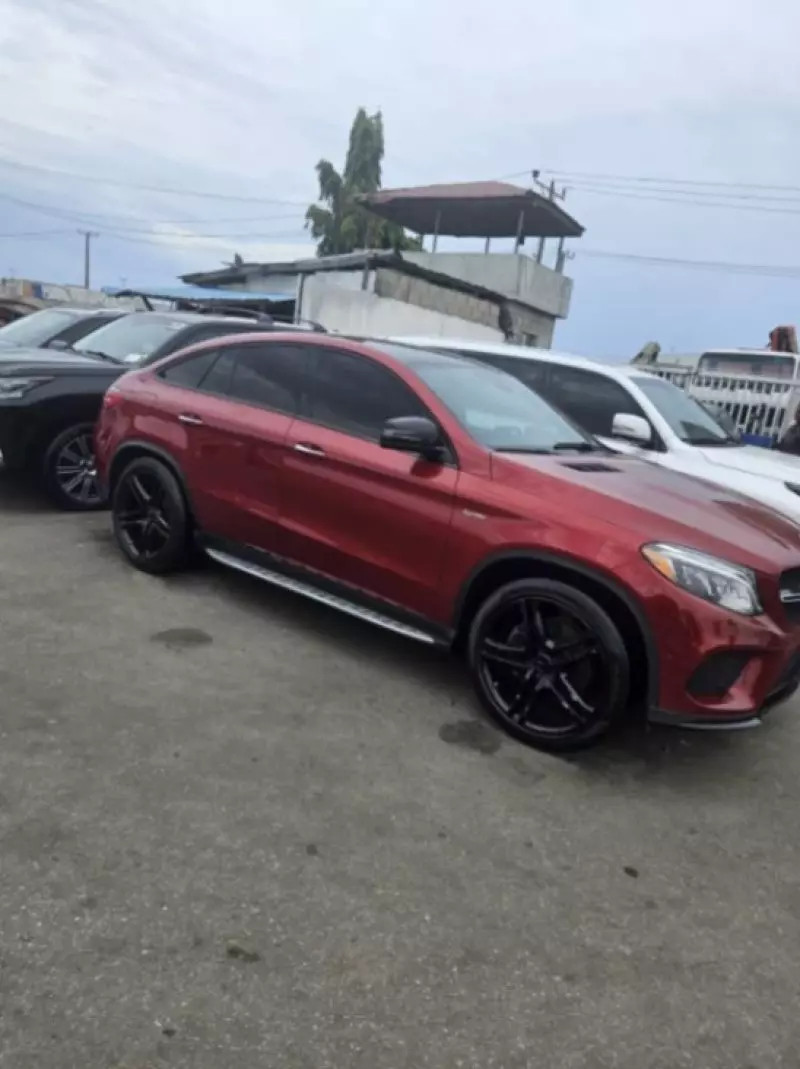 Mercedes-Benz GLE-Class   - 2018