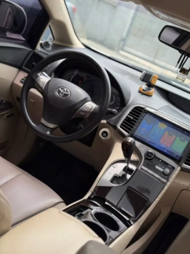 Toyota Venza   - 2009
