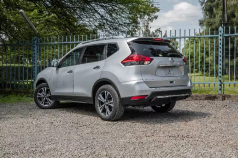 Nissan X-TRAIL    - 2018