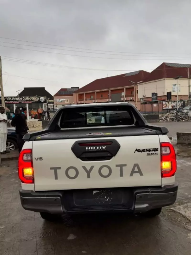 TOYOTA Hilux - 2021