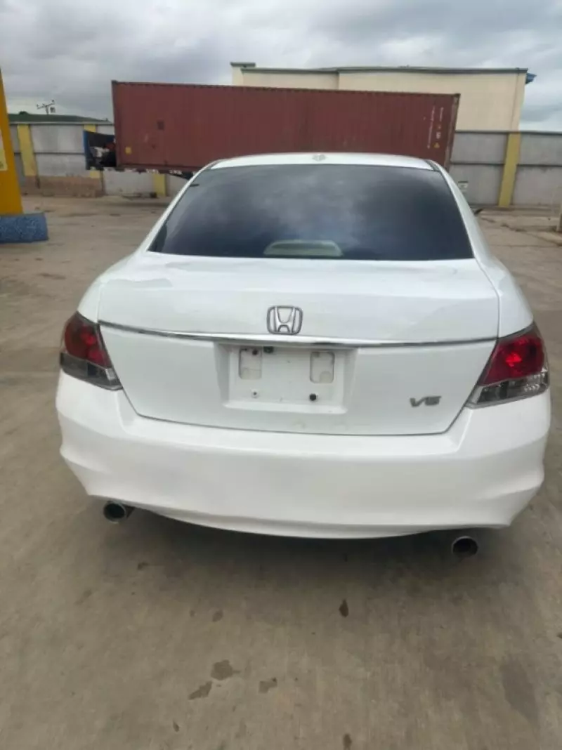Honda Accord   - 2008