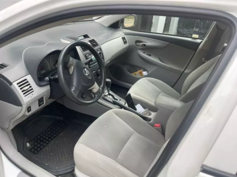 Toyota Corolla   - 2013