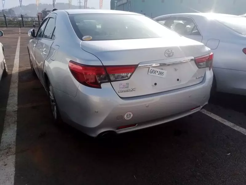 Toyota Mark X   - 2012