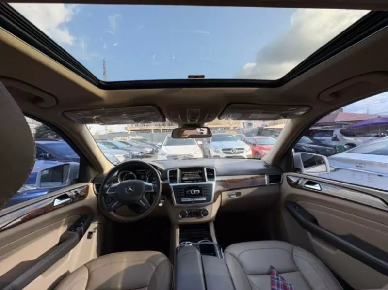 Mercedes-Benz 350   - 2014