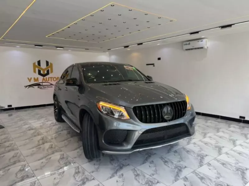 Mercedes-Benz GLE 43 AMG   - 2017