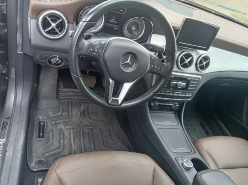 Mercedes-Benz GLA 250   - 2015
