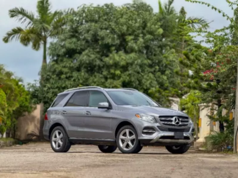 Mercedes-Benz GLE 350   - 2016