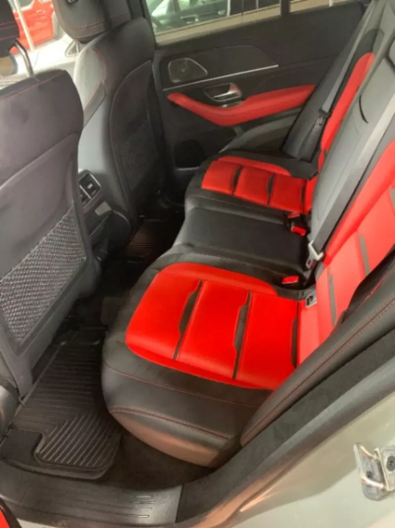 Mercedes-Benz GLE-Class   - 2024