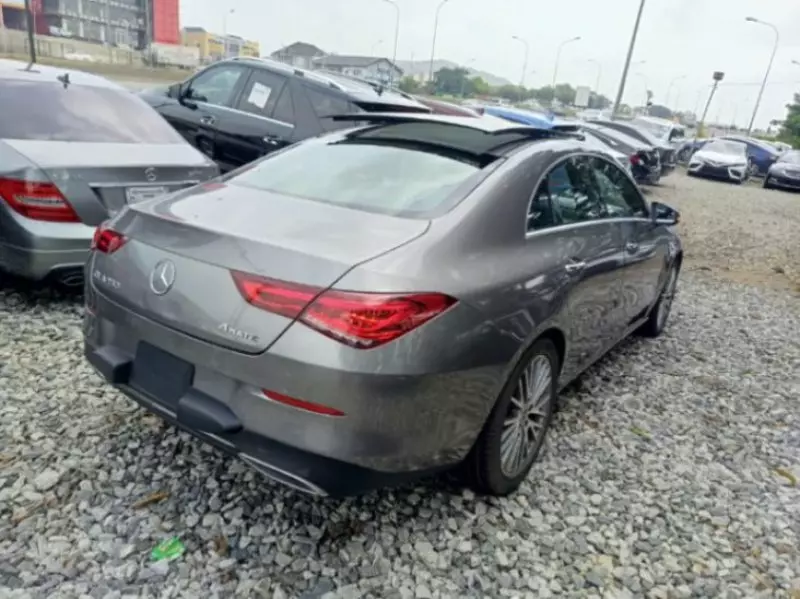 Mercedes-Benz cla class   - 2022
