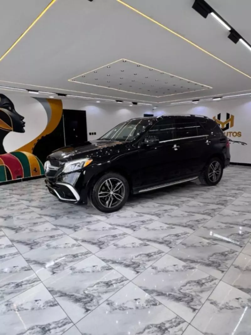 Mercedes-Benz GLE 350   - 2016