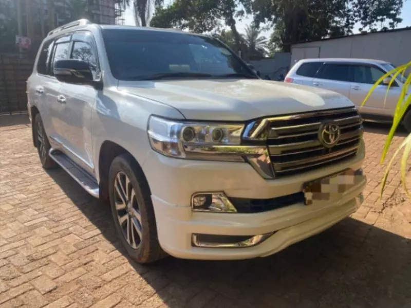 Toyota Landcruiser Vx V8    - 2018