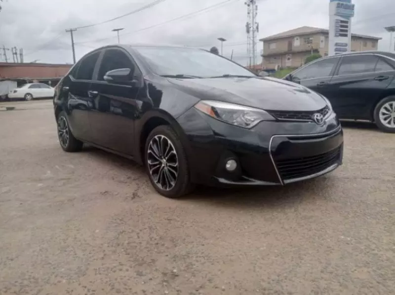 TOYOTA Corolla   - 2014