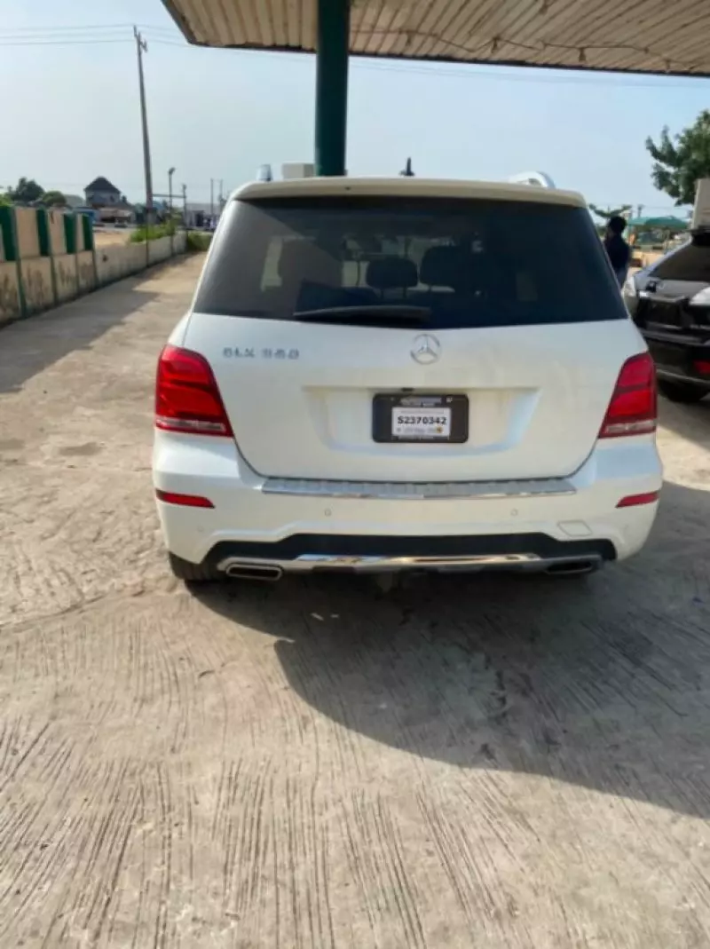 Mercedes-Benz GLK 350   - 2013