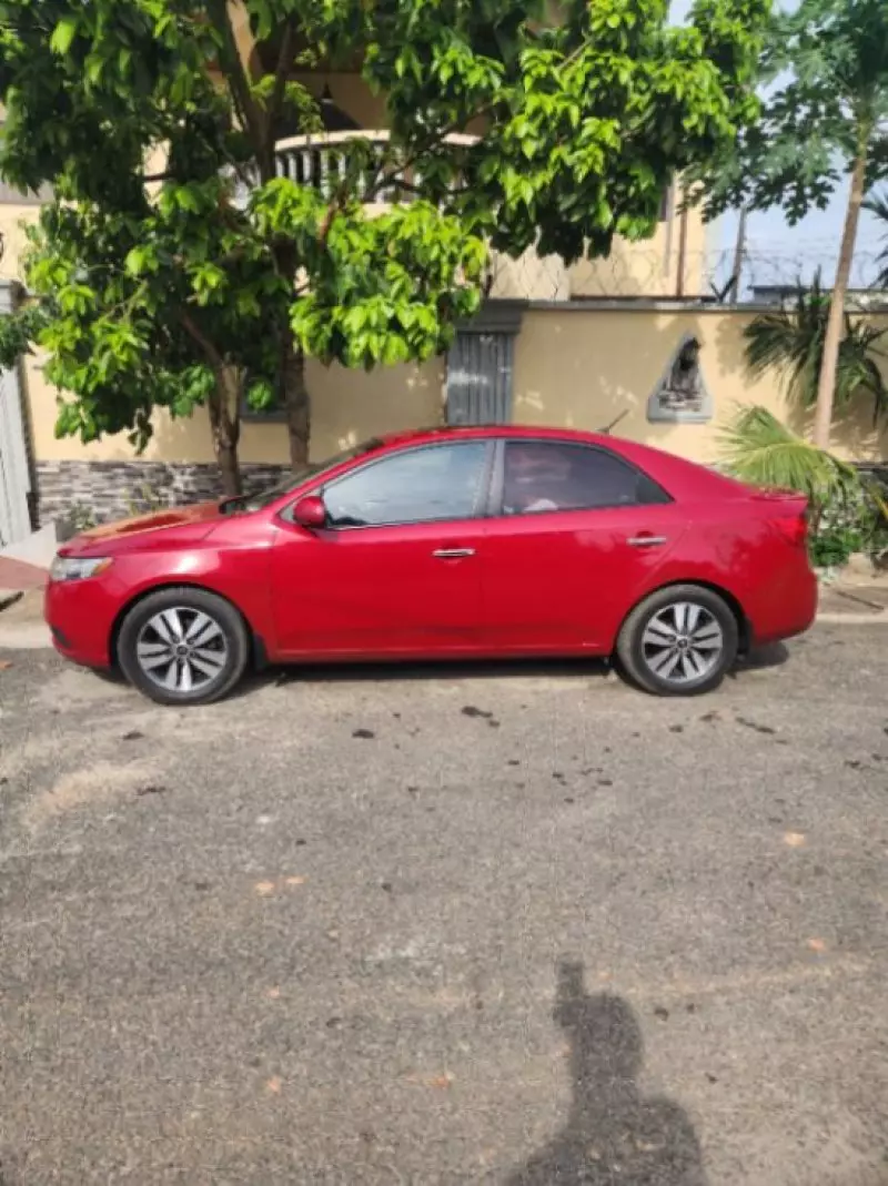 KIA Forte   - 2013