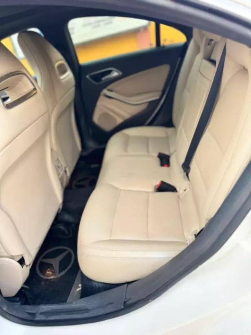 Mercedes-Benz CLA 250   - 2015