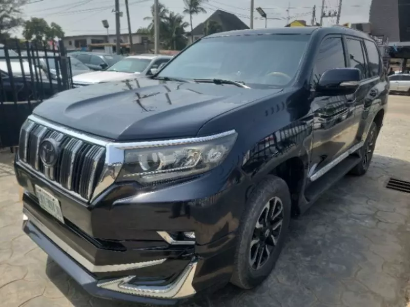 Toyota Landcruiser Prado   - 2014