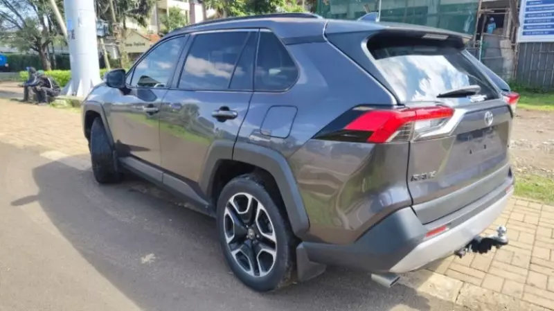 Toyota RAV 4   - 2020
