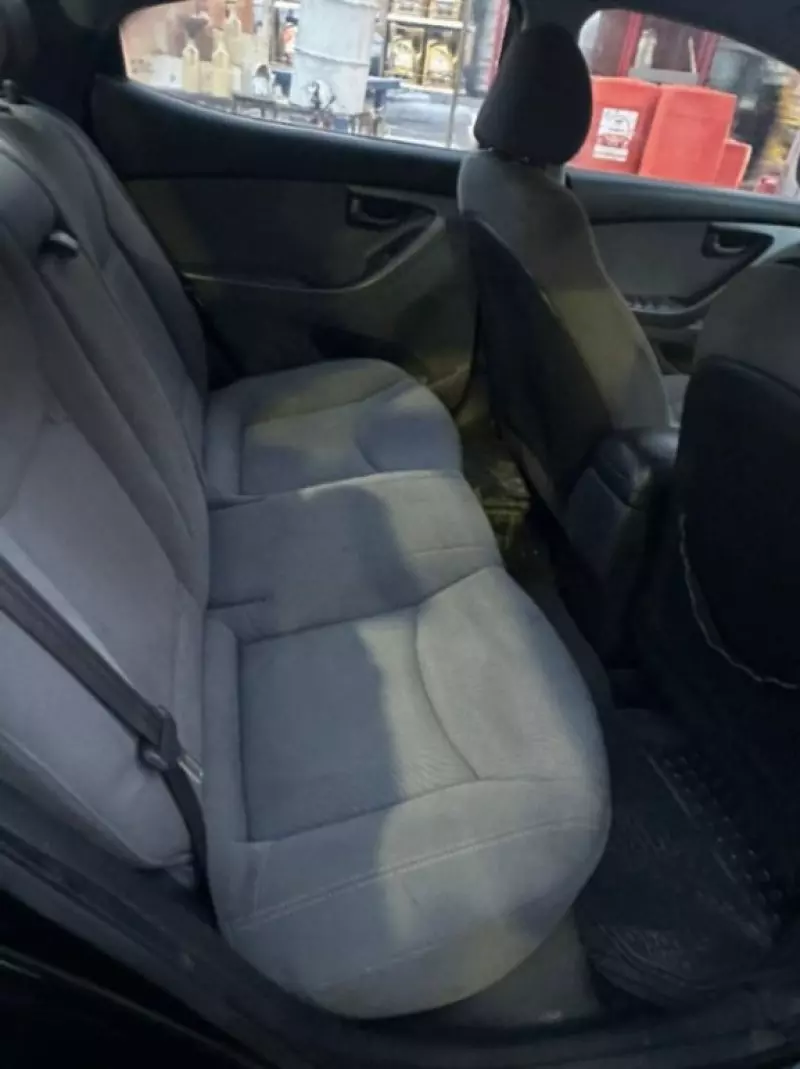 Hyundai Elantra   - 2014