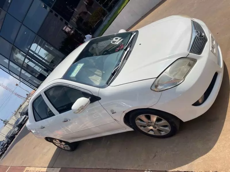 Toyota Vios   - 2010