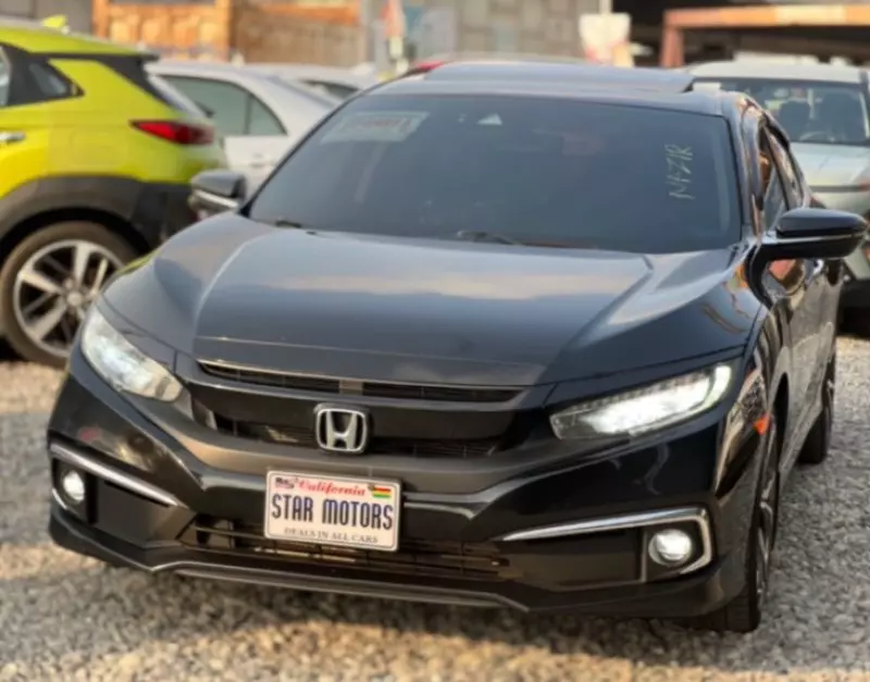 Honda Civic   - 2021