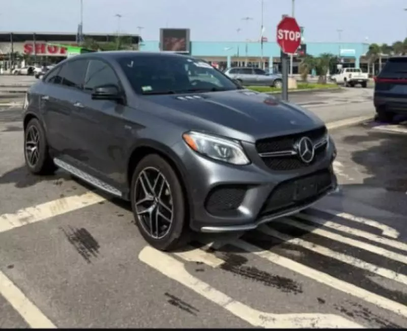 Mercedes-Benz GLE 43 AMG   - 2017