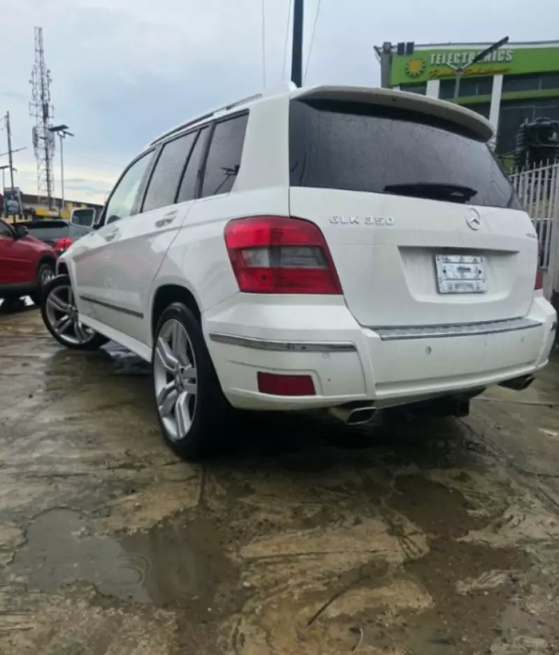 Mercedes-Benz 350   - 2015